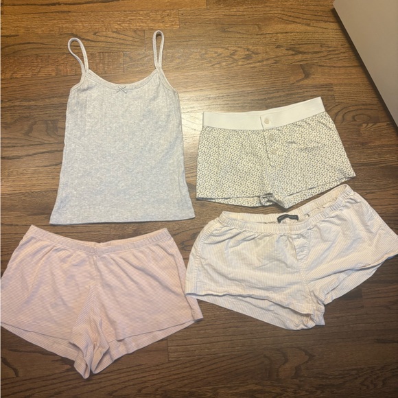 Brandy PJ bundle! - Picture 1 of 6